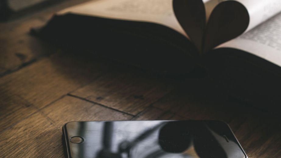 Mirror of the Heart (Blog)