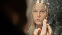 Learn to Look into the Mirror of Life and See Your True Self