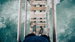 Go Beyond Painful Limitation to Realize Fearless Being