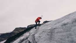 Here are the Words Needed to Awaken: "Never Quit"