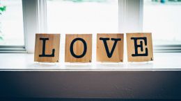 3 Lessons in Life Only Love Can Teach