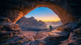 Enter into the Incorruptible Present Moment