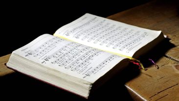 Sacred Christmas Music performed by the Life of Learning Singers (12/12/2014)