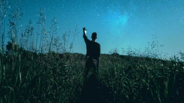 Awaken the Indwelling Light of Christ: Journey Beyond Mind to the Heart of the Cross