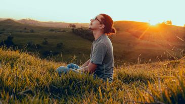 Go Beyond Painful Limitation to Realize Fearless Being
