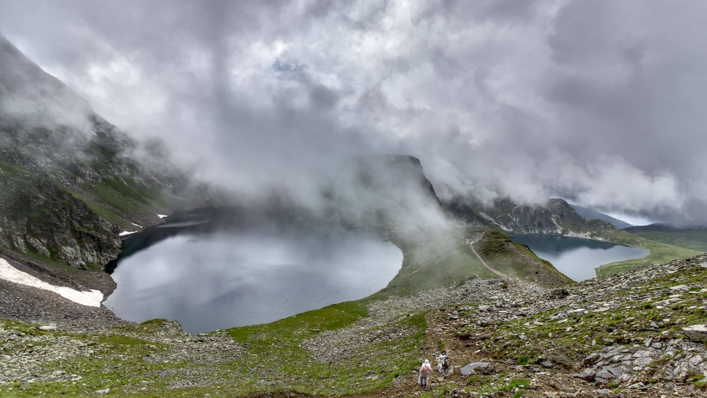 Stand Before the Mirror of the Moment