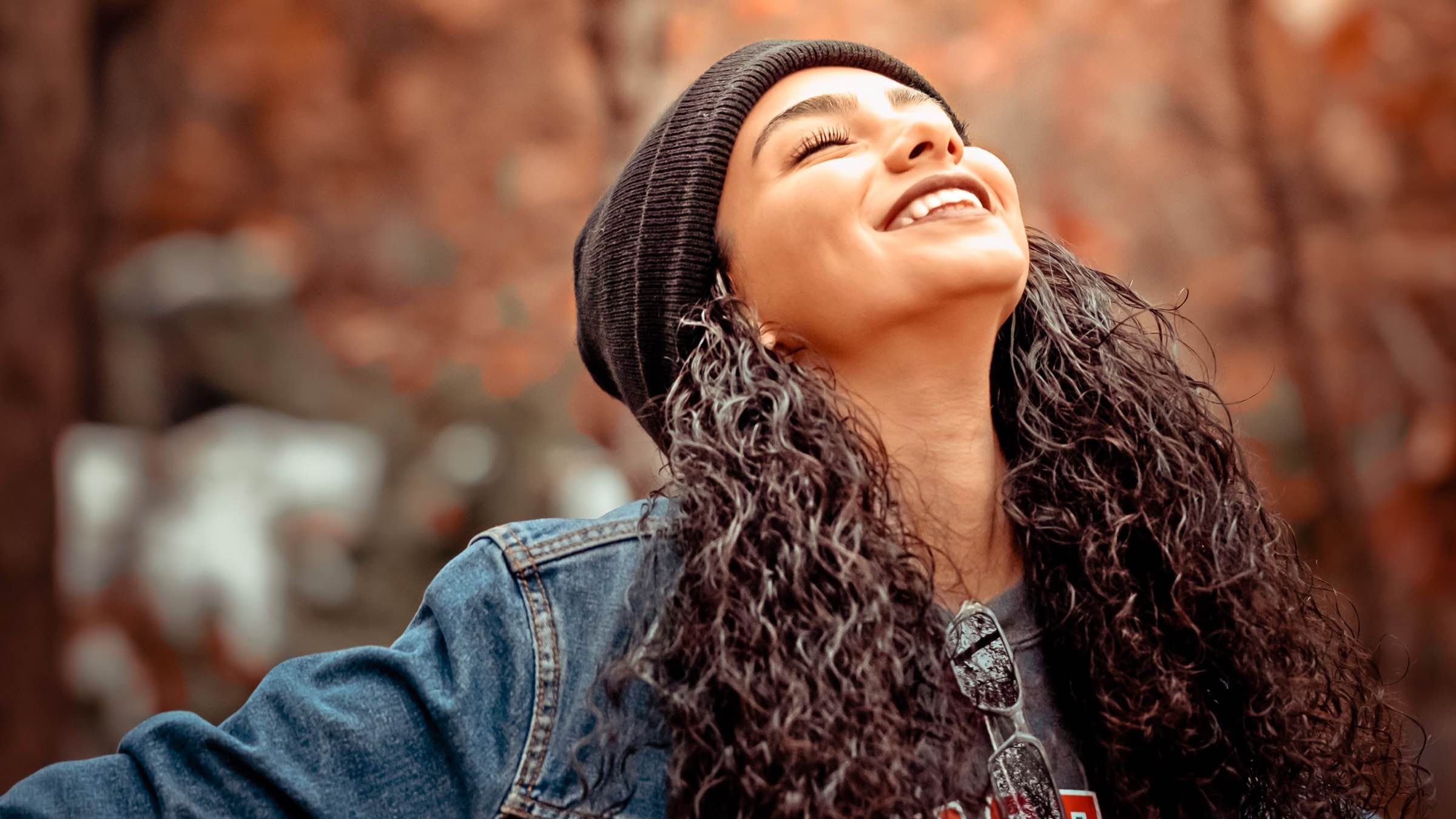 Freedom from Painful Identification with Negative Thoughts and Feelings