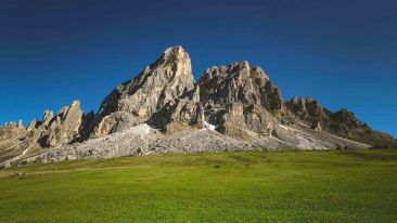 Invite Love to Take You Beyond Worry, Fear, and Self-Doubt